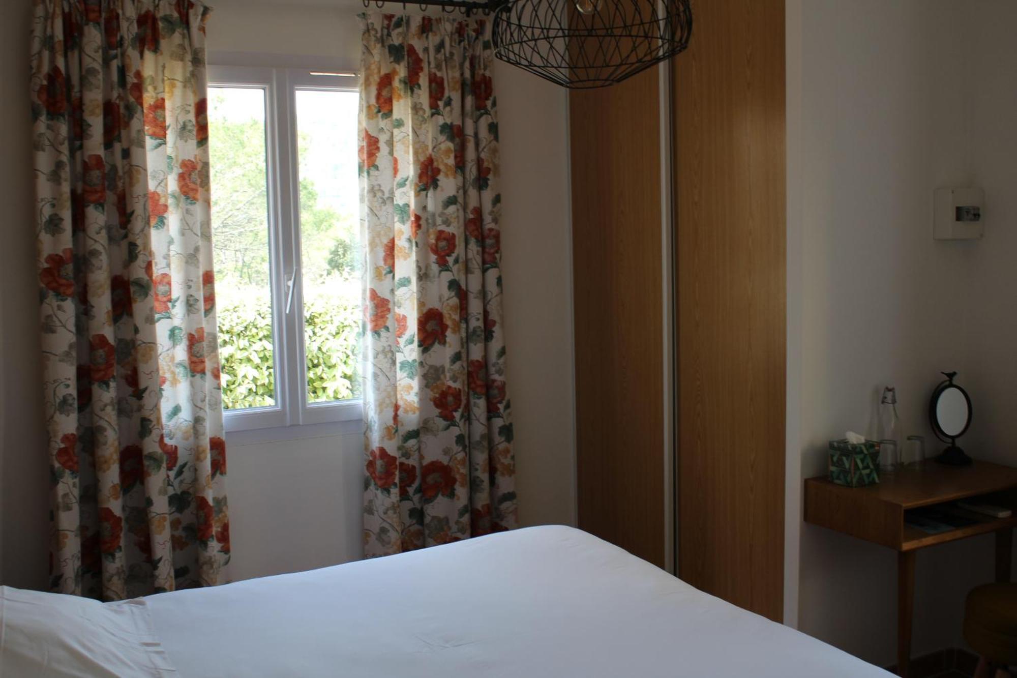 Bastide Saint Bernard Bed & Breakfast Le Thoronet Exterior foto