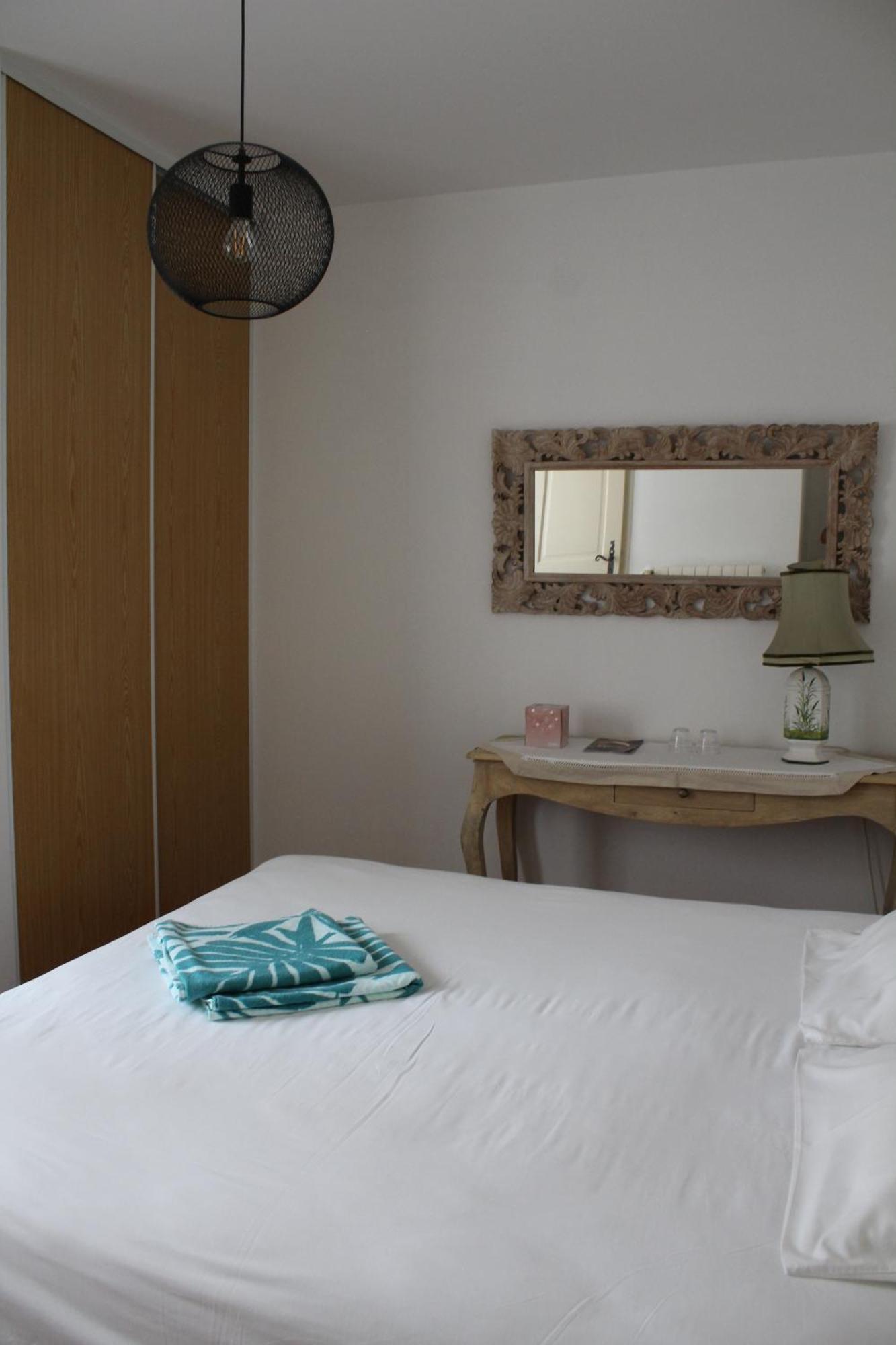 Bastide Saint Bernard Bed & Breakfast Le Thoronet Exterior foto
