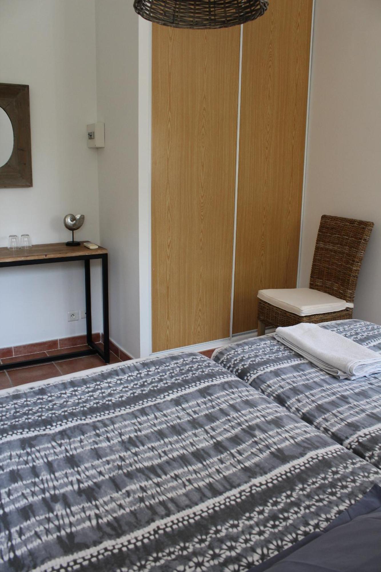 Bastide Saint Bernard Bed & Breakfast Le Thoronet Exterior foto