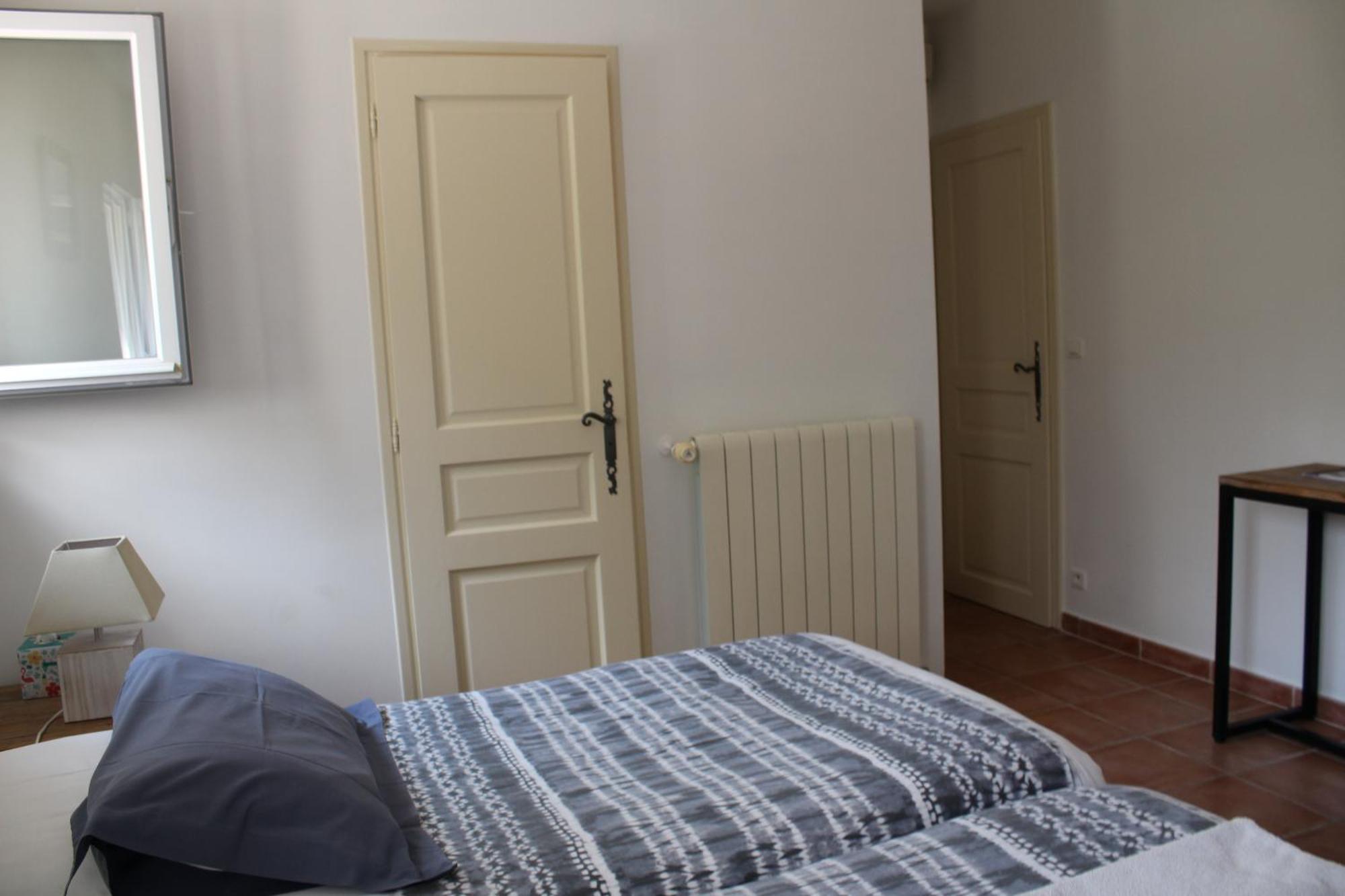 Bastide Saint Bernard Bed & Breakfast Le Thoronet Exterior foto