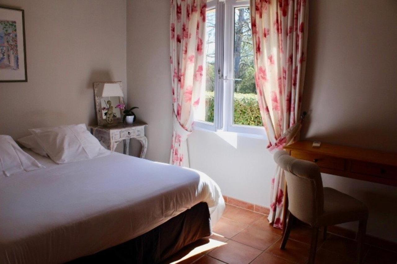 Bastide Saint Bernard Bed & Breakfast Le Thoronet Exterior foto