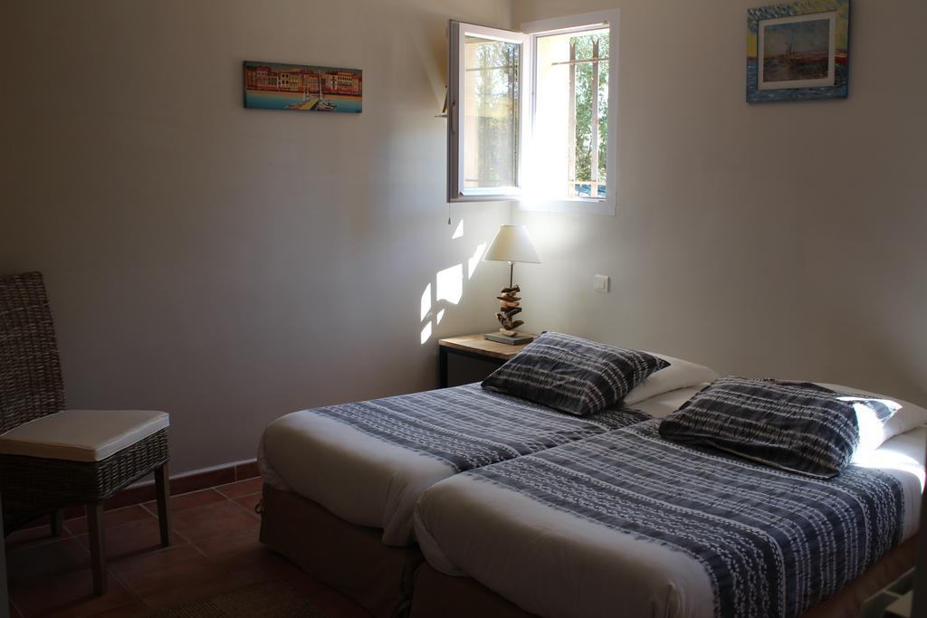Bastide Saint Bernard Bed & Breakfast Le Thoronet Exterior foto